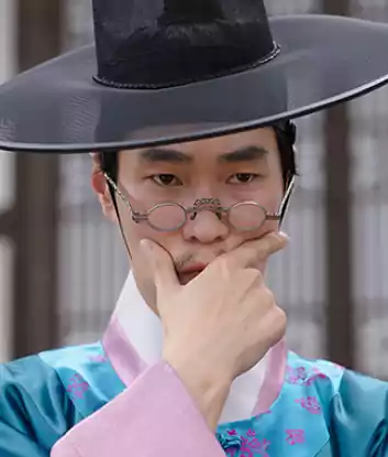 Moon Over River drama cast, plot and characters explained | 이 강에는 달이 흐른다 10 Moon Over River drama cast_plot and characters3_4Cha Eun-woo_Kim Yoon-bae