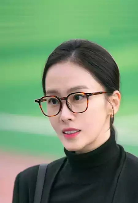 I'm Human from Today Cast and Plot: A Korean Romantic Comedy Full of Twists 13 I'm Human from Today cast_Korean romantic comedy5_3Hong Yeon-soo_played by Hong Soo-hyun