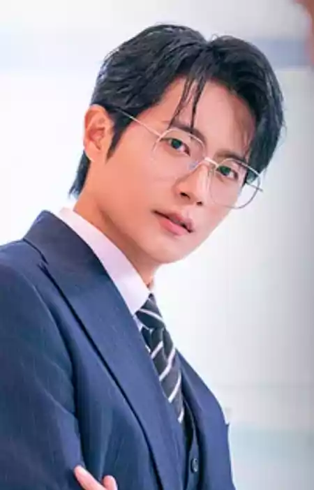 Spring Fever Kdrama cast: Full Cast, Characters & Relationships | tvN, 2026 6 Spring Fever Kdrama cast_Spring Fever Plot2_3Choi Yi-jun_played by Cha Seo-won