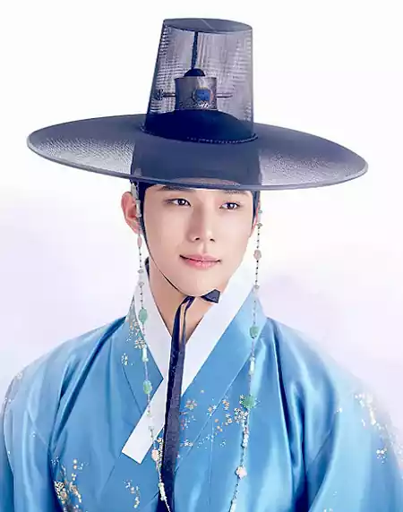 To My Beloved Thief Kdrama cast: Episode Breakdown & What to Watch For (2026) 6 To My Beloved Thief Kdrama cast_Episodes3_1Hong Eun-jo_played by Nam Ji-hyun