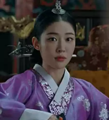 To My Beloved Thief Kdrama cast: Episode Breakdown & What to Watch For (2026) 13 To My Beloved Thief Kdrama cast_Episodes4_4Geum-nok_played by Song Ji-woo