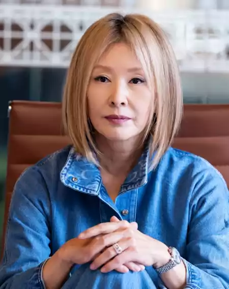 In Your Radiant Season Cast & Characters: Complete K-Drama Guide 4 In Your Radiant Season cast_In Your Radiant Season plot summary2_2_1Kim Nana_played by Lee Mi-sook