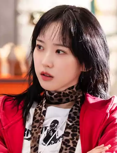 In Your Radiant Season Cast & Characters: Complete K-Drama Guide 5 In Your Radiant Season cast_In Your Radiant Season plot summary2_2_2Song Ha-young_played by Han Ji-hyun