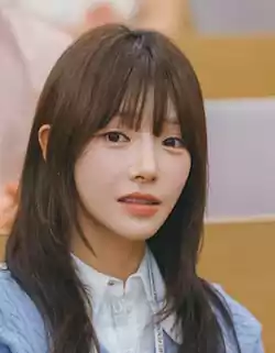 Our Universe K-Drama: Cast, Plot Summary, Episodes, and Character Chart 19 Our Universe K-Drama_Our Universe cast2_6_3Kim Sohui_played by Cheon I-seul