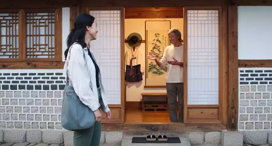 Why Korean Restaurants Give Free Side Dishes: The Cultural Meaning of Jeong 4 why Korean restaurants give free side dishes_free side dishes in Korean restaurants3_signal welcome