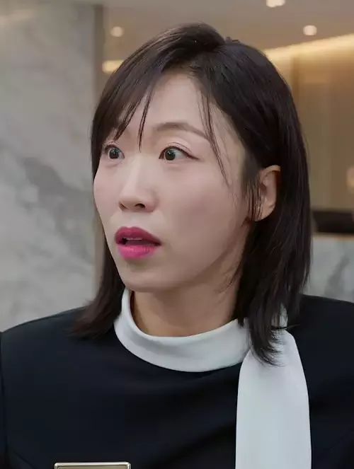 The Practical Guide to Love Cast: Complete Guide to Plot and Themes | 미혼 남녀의 효율적 만남 9 The Practical Guide to Love Cast2_5Jung Na-ri_played by Lee Mi-do