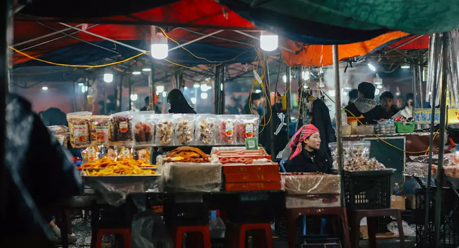 Amazing Korean Street Food in Seoul: Tteokbokki, Hotteok, and Local Market Snacks 2 Korean street food in Seoul at a busy night market