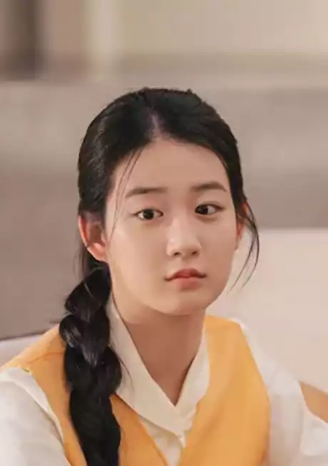 Who is Who in the Perfect Crown Cast: An In-depth Look at '21세기 대군부인' 10 Perfect Crown Cast2_Must-watch K-Drama5Yoo Ji-soo_Played by Jin Se-rim