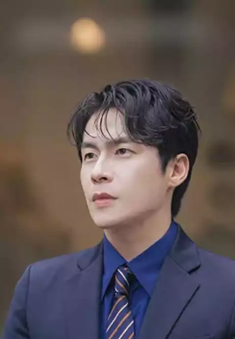 Who is Who in the Perfect Crown Cast: An In-depth Look at '21세기 대군부인' 16 Perfect Crown Cast4_2Seong Tae-joo_Played by Lee Jae-won